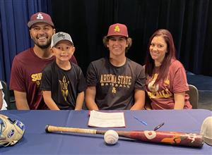 Senior Stephen Hernandez and his family.