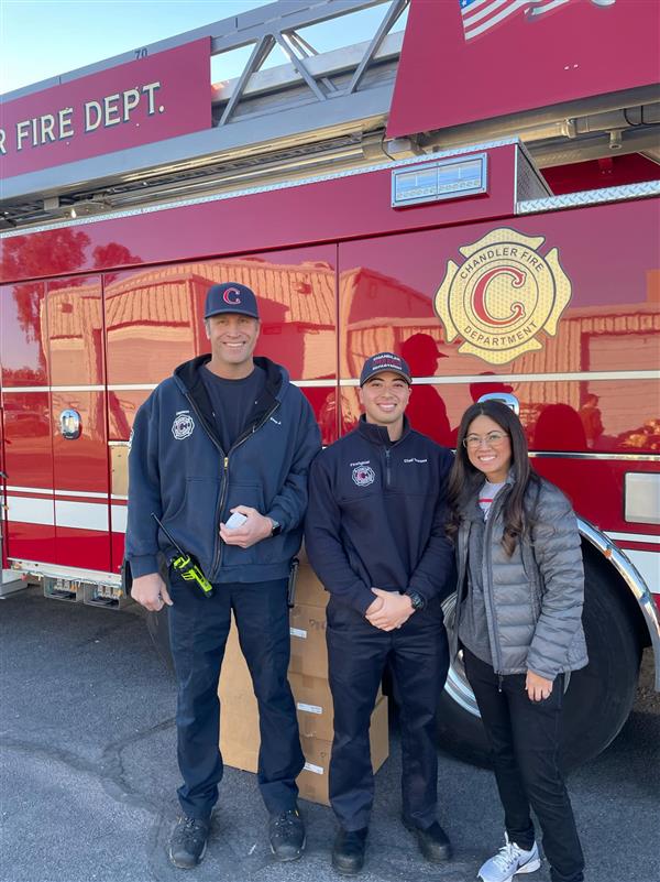 Holiday Food Donations and Volunteers